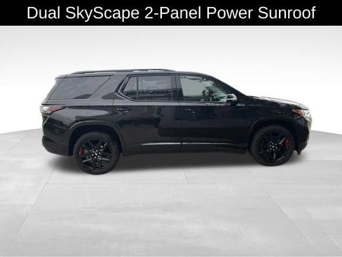 Used 2019 Chevrolet Traverse Premier w/ Redline Edition AWD/4WD image 9
