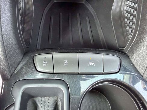 Used 2021 Chevrolet TrailBlazer LS FWD image 17