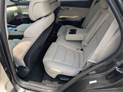 New 2026 Genesis GV70 2.5T Select image 12