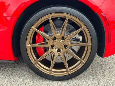 Used 2016 Chevrolet Corvette Z06 w/ 3LZ Preferred Equipment Group image 15