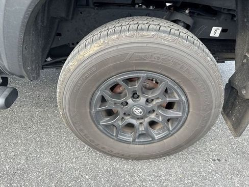 Used 2023 Toyota Tacoma SR5 image 10