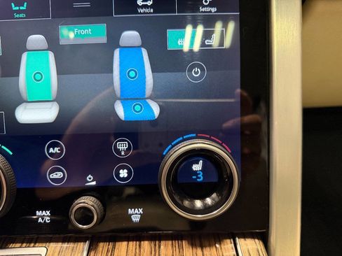 Used 2019 Land Rover Range Rover Supercharged image 49