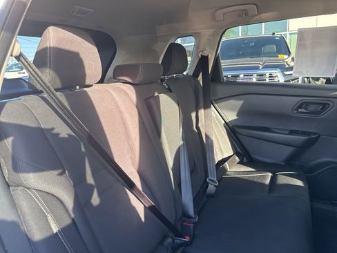Used 2024 Nissan Rogue S AWD/4WD image 19