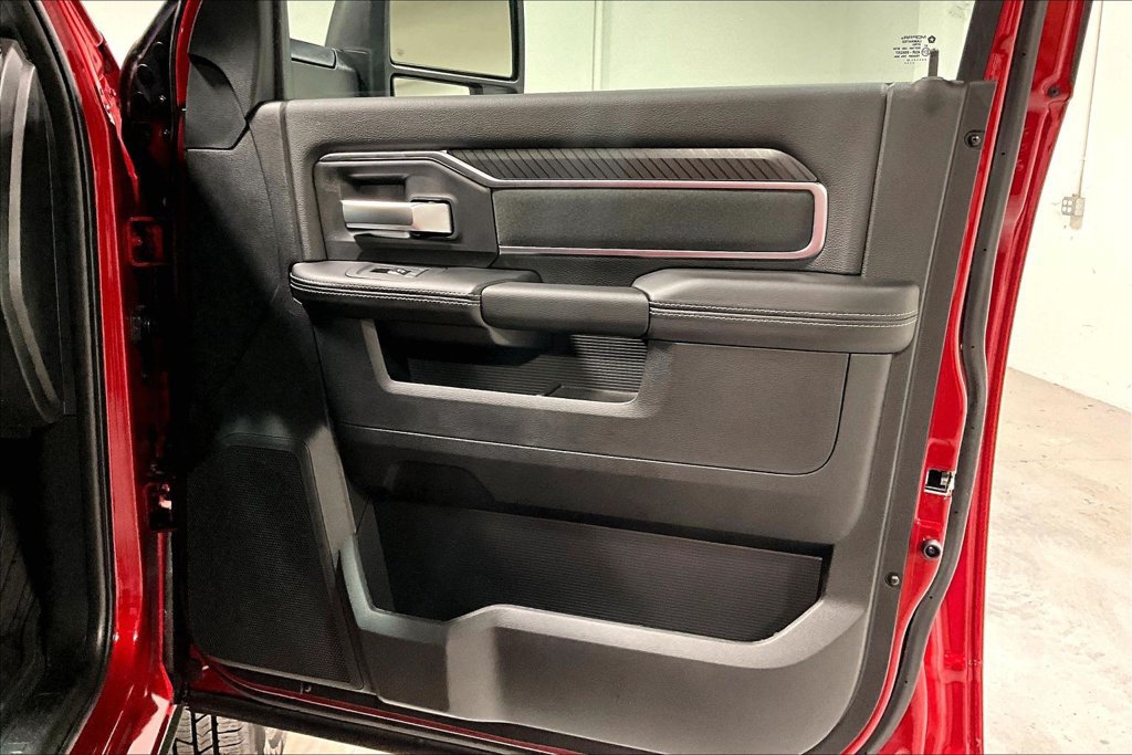 New 2026 RAM 3500 Big Horn AWD/4WD image 11