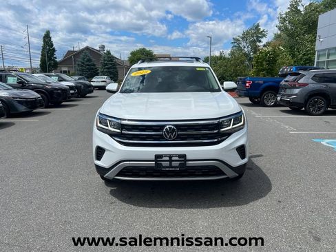 Used 2023 Volkswagen Atlas SEL AWD/4WD image 2