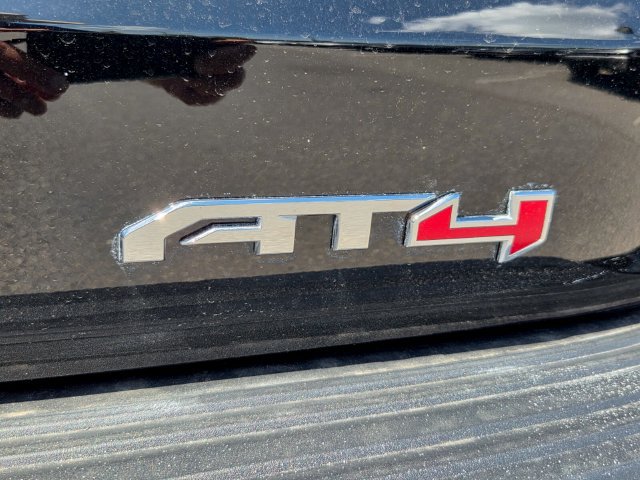 Used 2023 GMC Yukon AT4 w/ Technology Package AWD/4WD image 20