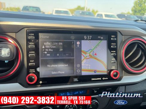 Used 2021 Toyota Tacoma Limited AWD/4WD image 18