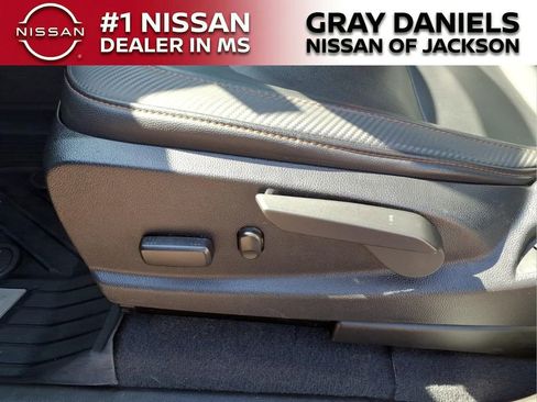 Used 2021 GMC Canyon AT4 AWD/4WD image 12