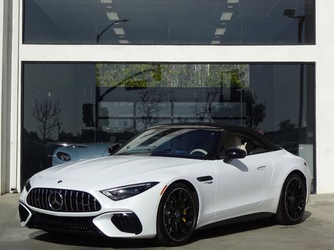 Used 2022 Mercedes-Benz SL 55 AMG 4MATIC image 3