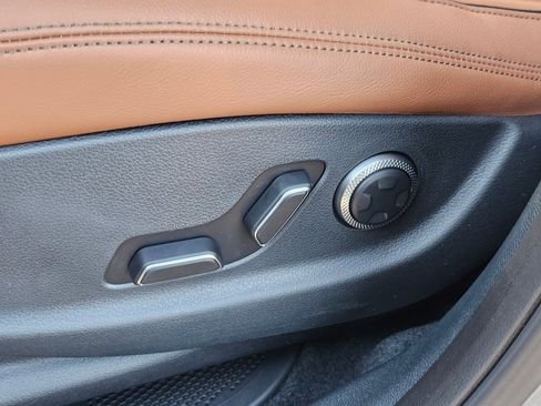 New 2026 Genesis GV70 2.5T Advanced image 33