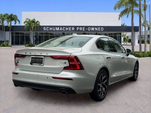 Used 2019 Volvo S60 T6 Momentum AWD/4WD image 7