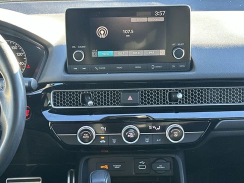 Used 2022 Honda Civic Sport image 25