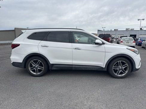 Used 2018 Hyundai Santa Fe AWD w/ SE Ultimate Tech Package 03 image 4