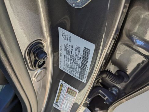 Used 2021 Honda CR-V EX-L image 42