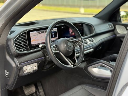 Used 2024 Mercedes-Benz GLE 450 4MATIC image 18