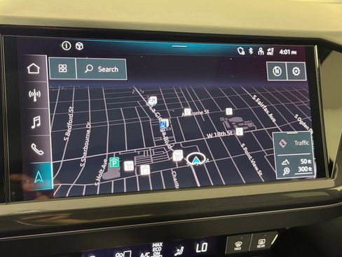 Used 2025 Audi Q4 e-tron Premium w/ Convenience Package image 18