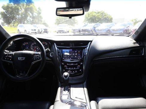 Used 2017 Cadillac CTS V w/ Luxury Package RWD image 14