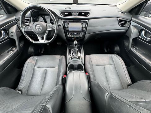 Used 2017 Nissan Rogue SL w/ SL Premium Package AWD/4WD image 10