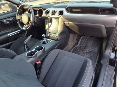 Used 2018 Ford Mustang GT image 59