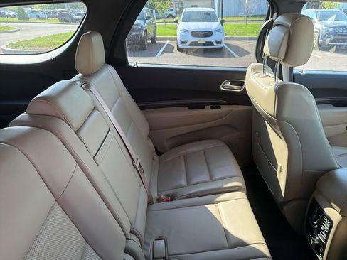 Used 2018 Dodge Durango Citadel w/ Technology Group AWD/4WD image 8