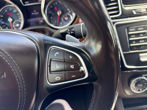 Used 2018 Mercedes-Benz GLS 450 4MATIC image 31