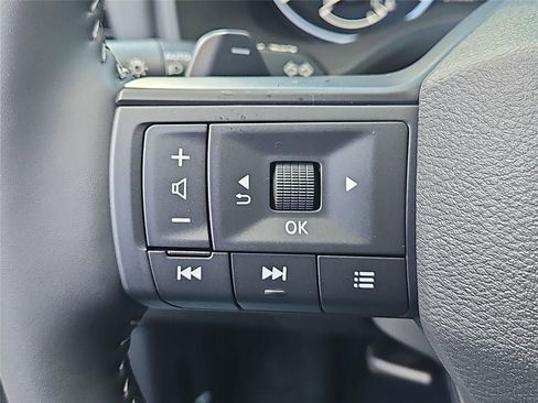 New 2026 Nissan Rogue Dark Armor AWD/4WD image 12