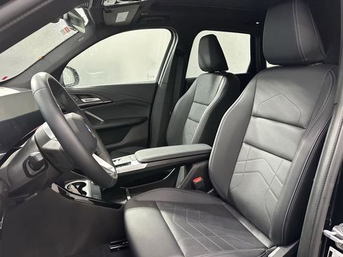 Used 2025 BMW X1 xDrive28i image 9