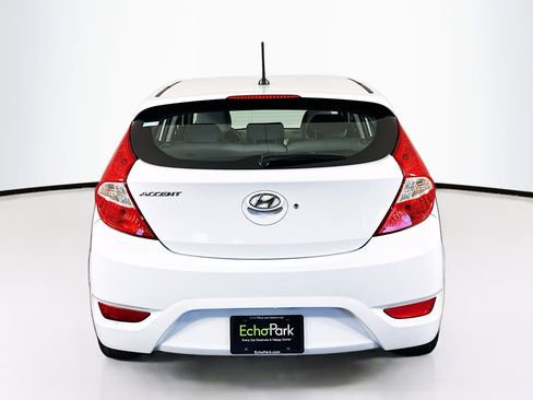 Used 2014 Hyundai Accent SE image 7