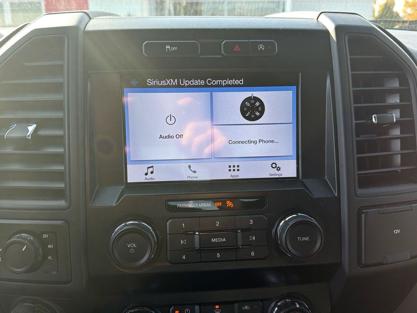 Used 2019 Ford F150 XL w/ Equipment Group 101A Mid AWD/4WD image 18