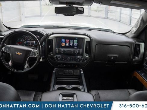 Used 2018 Chevrolet Silverado 1500 LTZ AWD/4WD image 4