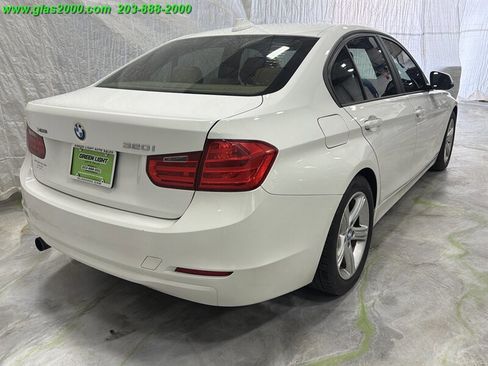 Used 2014 BMW 320i xDrive Sedan AWD/4WD image 8