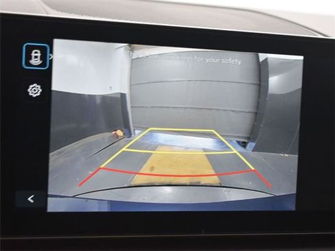 Used 2025 Hyundai Santa Fe SEL image 13