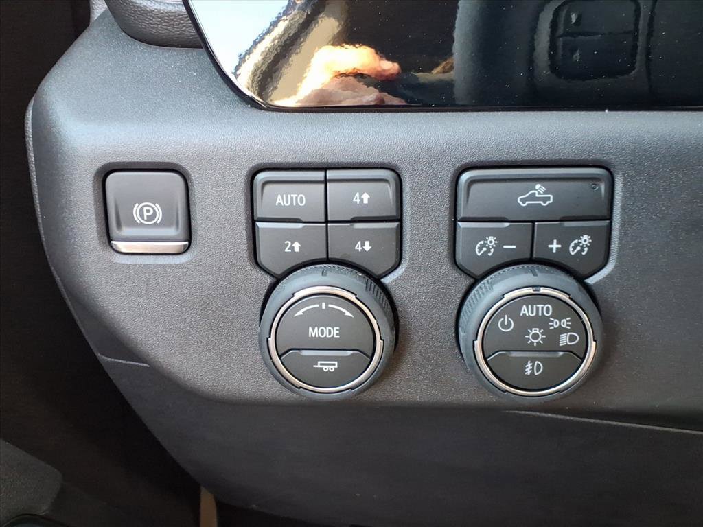 New 2026 Chevrolet Silverado 1500 RST w/ Z71 Off-Road Package AWD/4WD image 16