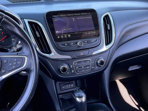 Used 2019 Chevrolet Equinox Premier AWD/4WD image 9
