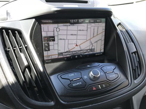 Used 2015 Ford Escape SE w/ Equipment Group 201A AWD/4WD image 18