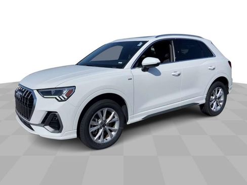 Used 2023 Audi Q3 2.0T Premium image 4
