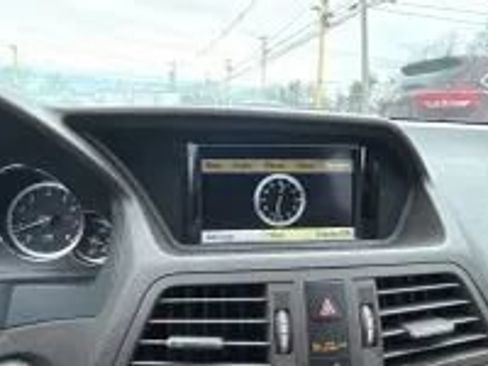 Used 2011 Mercedes-Benz E 350 Cabriolet w/ Premium 1 Pkg image 17