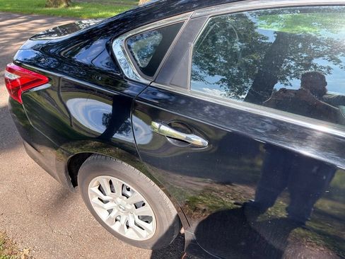 Used 2016 Nissan Altima 2.5 S w/ Power Driver Seat Package FWD image 14