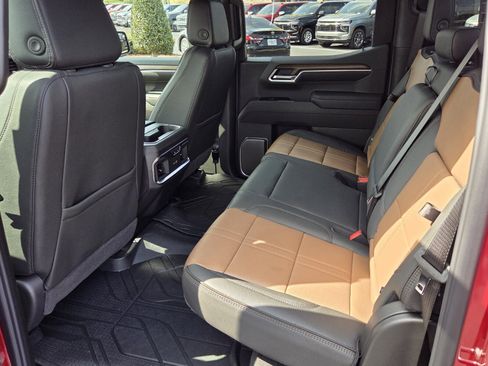 New 2026 Chevrolet Silverado 1500 High Country image 6