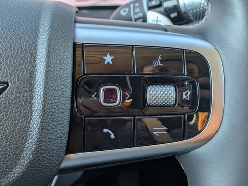 Used 2025 Genesis GV80 3.5T Advanced image 16