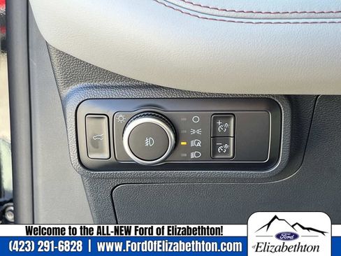 New 2026 Ford Explorer Active w/ Active Comfort Package image 25