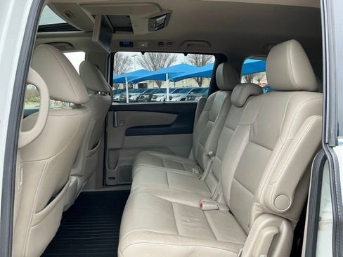 Used 2012 Honda Odyssey Touring image 10