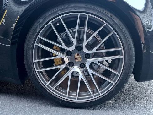 Certified 2024 Porsche 911 Carrera RWD image 14