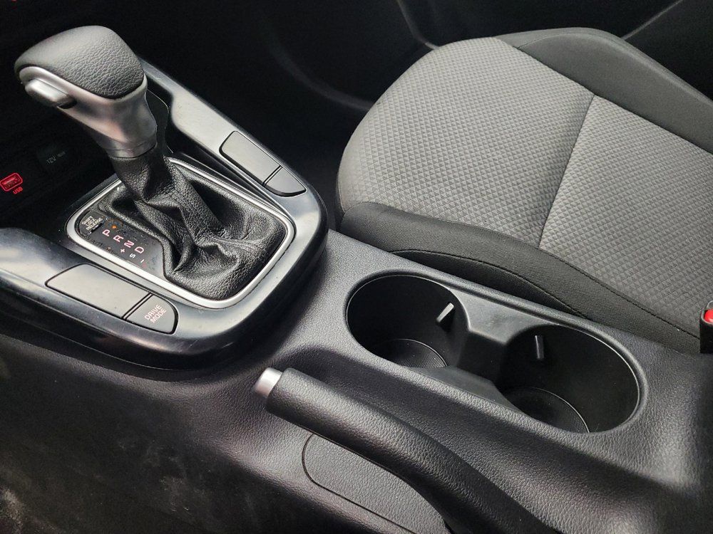Used 2020 Kia Soul LX FWD image 26