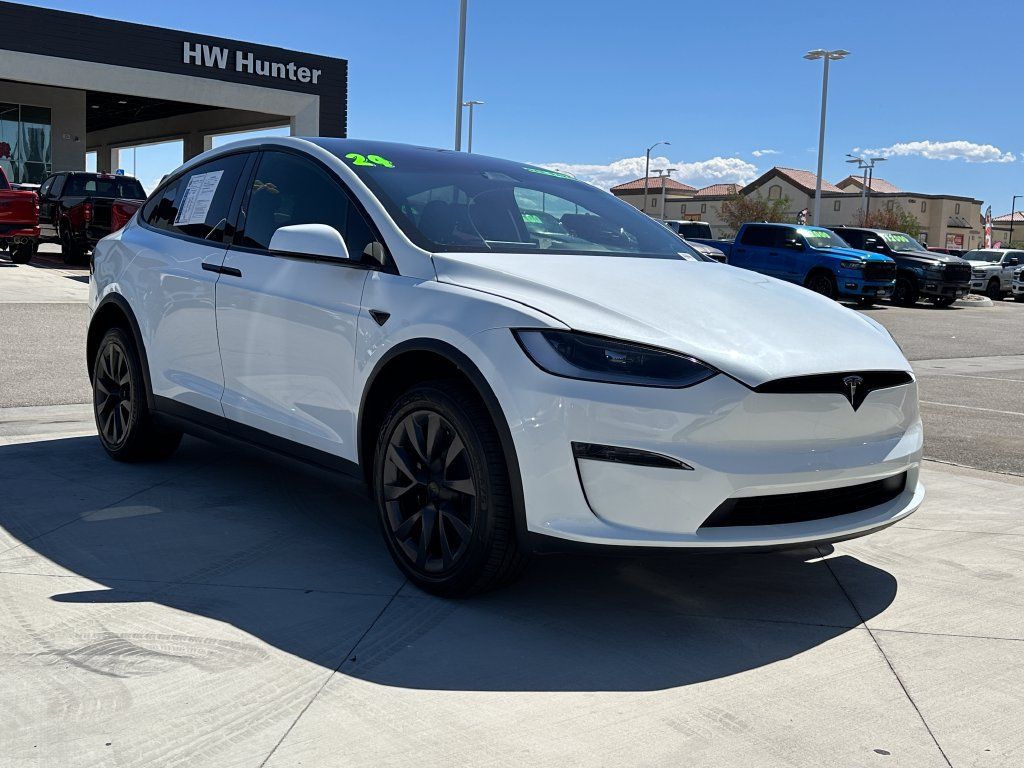 Used 2024 Tesla Model X AWD/4WD image 11