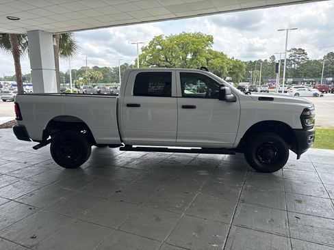 Used 2026 RAM 2500 Tradesman AWD/4WD image 11