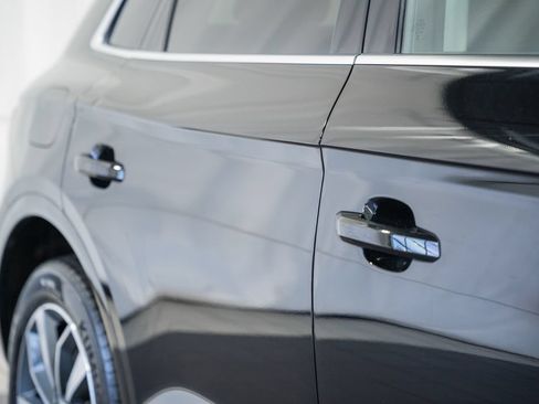 Used 2023 Audi Q5 2.0T Premium Plus w/ Premium Plus Package AWD/4WD image 16