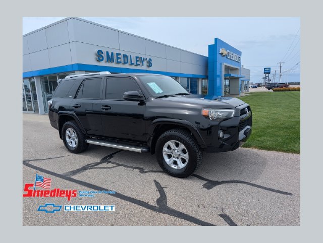 Used 2018 Toyota 4Runner SR5 AWD/4WD image 1