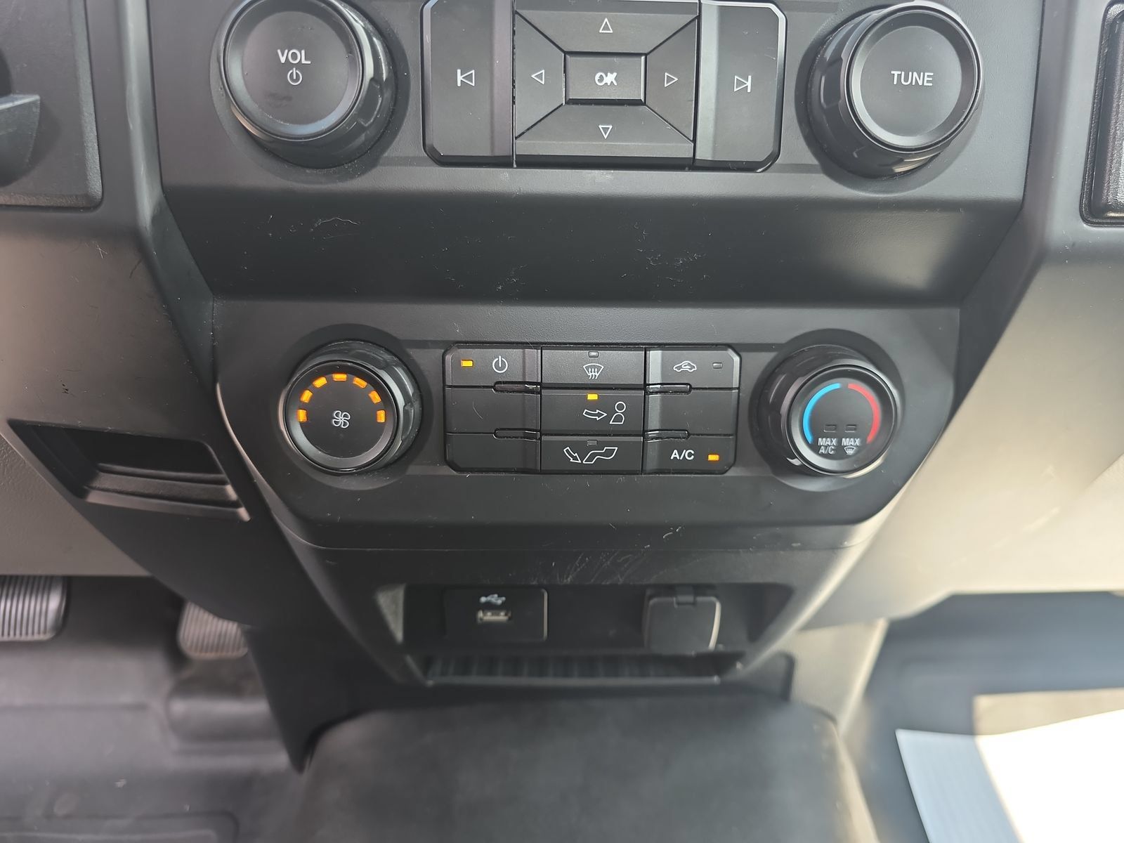 Used 2019 Ford F150 XL w/ Equipment Group 101A Mid RWD image 21