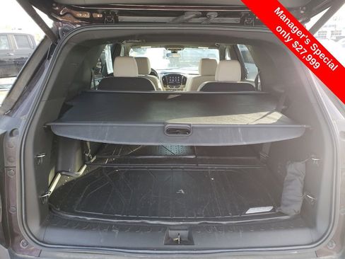 Used 2023 Chevrolet Traverse LT w/ LPO, Floor Liner Package image 5